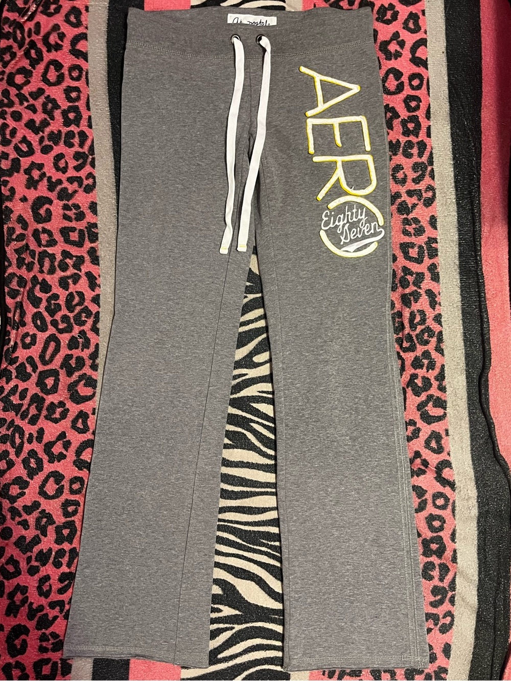 Vintage Aeropostale sweatpants
